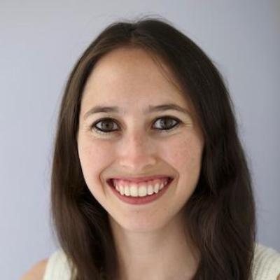 Erin Holstein Mogel ’09 Headshot