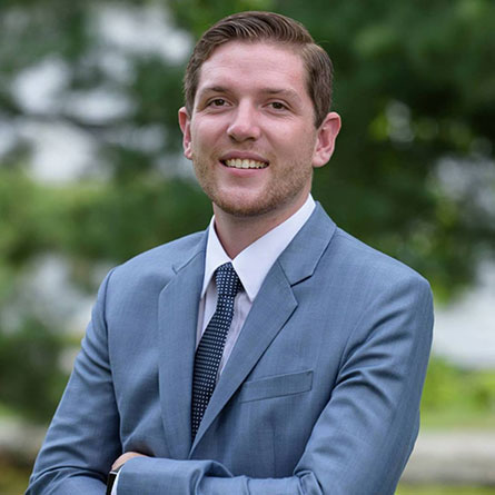 Headshot of Simon Luxemburg, Class of 2018