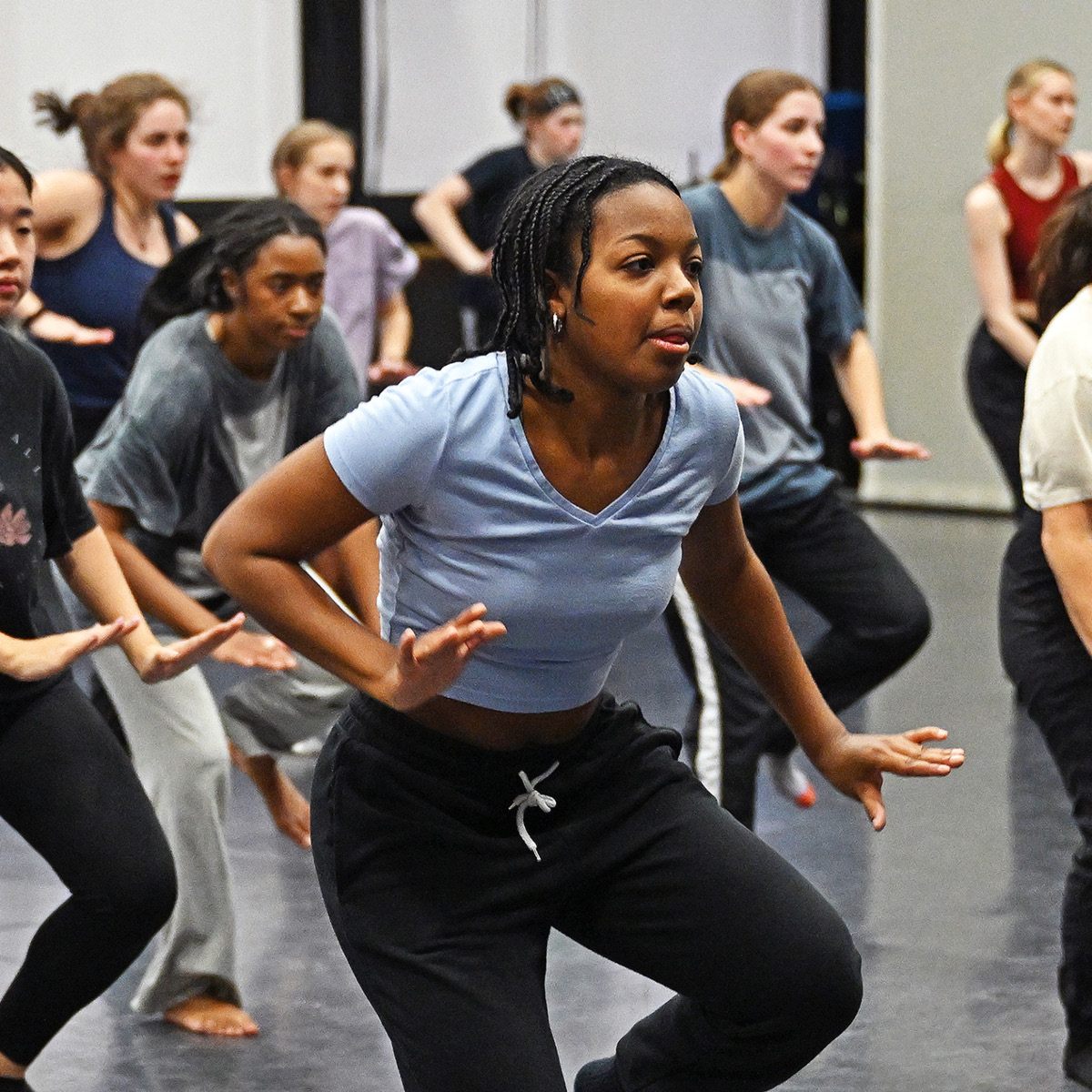 Lots of students dancing in Myers studio